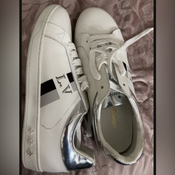 Louis Vuitton sneakers, LUXEMBOURG LEATHER LOW TRAINERS authentic - Picture 1 of 5